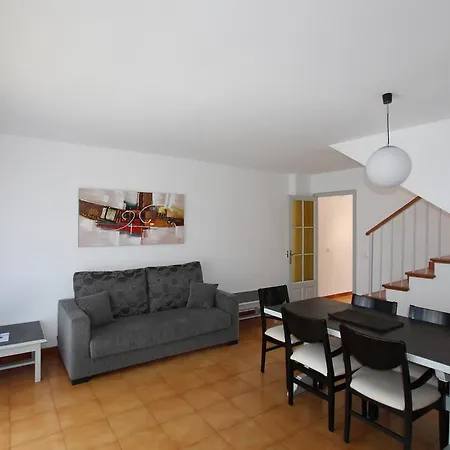 Apartment Residencial Super Stop