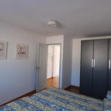 Apartment Residencial Super Stop