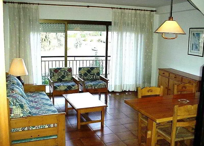 Apartment Residencial Super Stop *