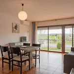 Residencial Super Stop アパート パラフルジェイ
